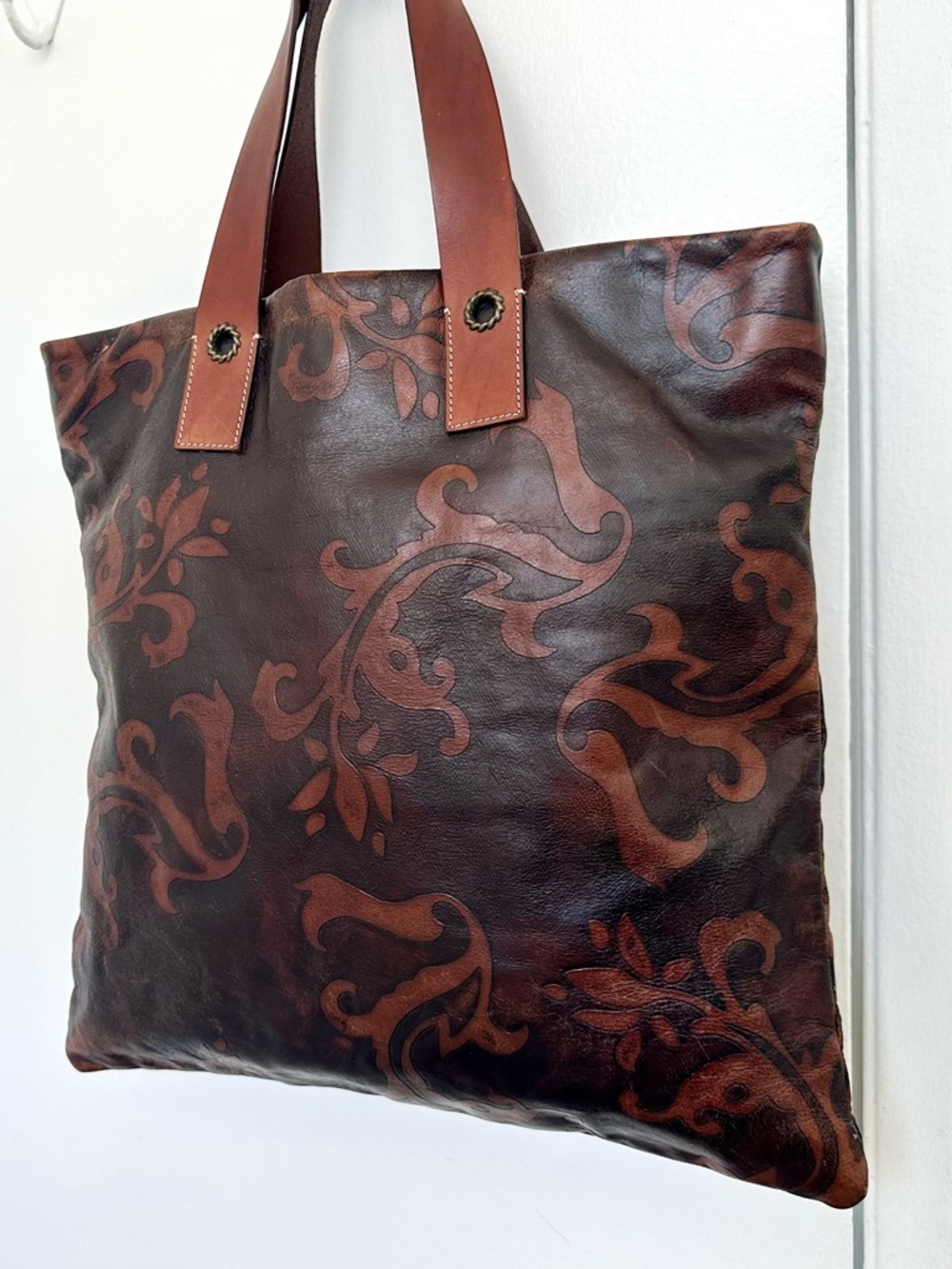 Falor le Borse Hand Tooled Leather Tote Bag in Brown